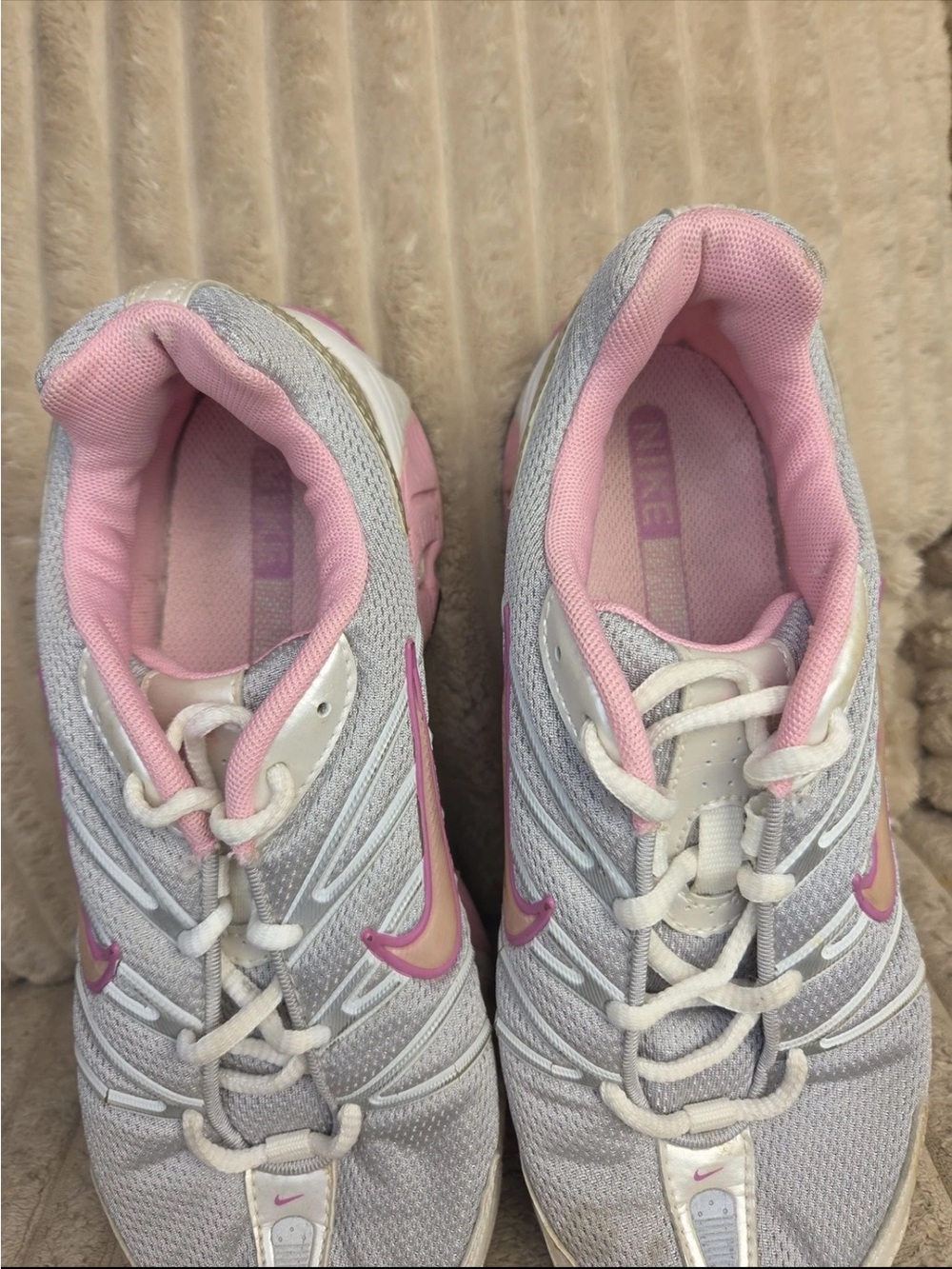 Nike Air Tri D Running Shoes Silver Pink Sneakers Women's Size 9 - Picture 9 of 10